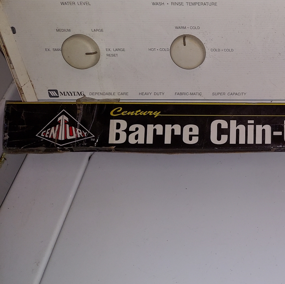 Chin Up Sit Up Exercise Bar NEW